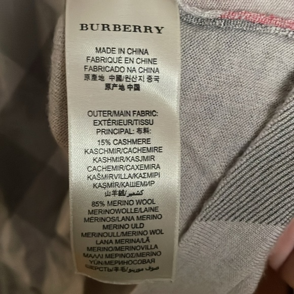 Burberry Cashmere Top - Picture 3 of 6